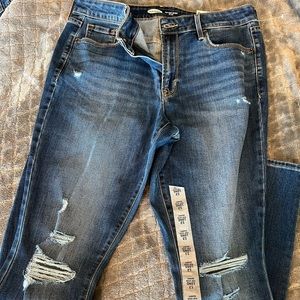 Old Navy size 12 LONG ripped knee jeans